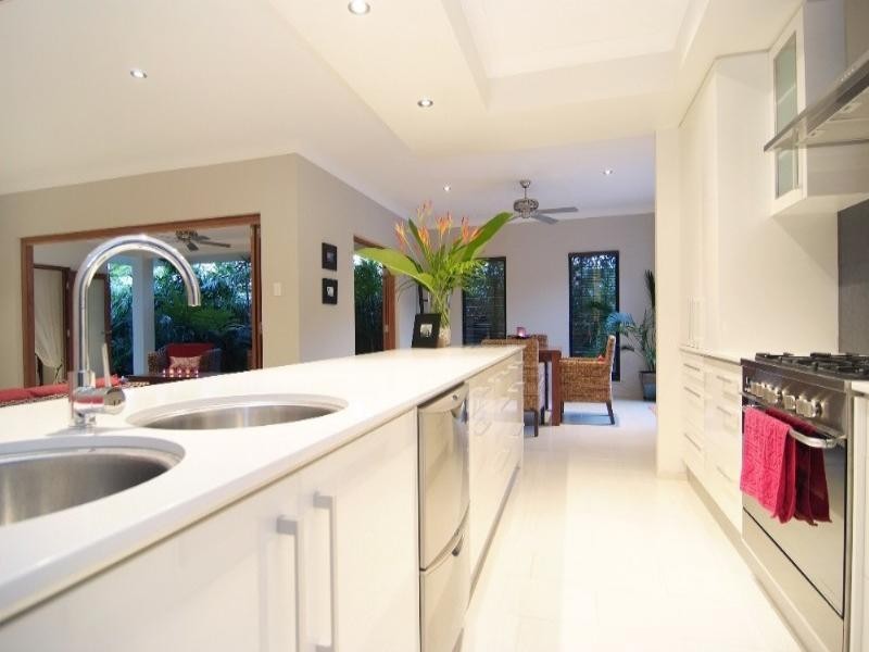 Kewarra Beach QLD 4879