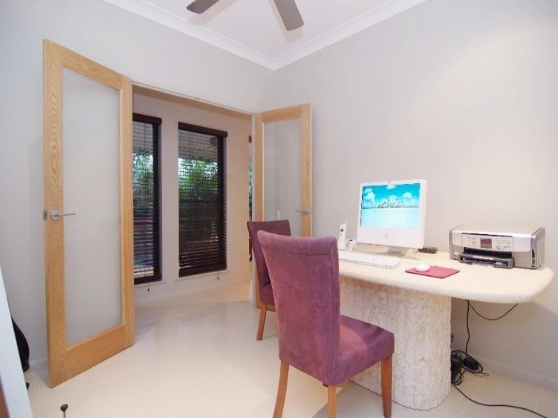 Kewarra Beach QLD 4879