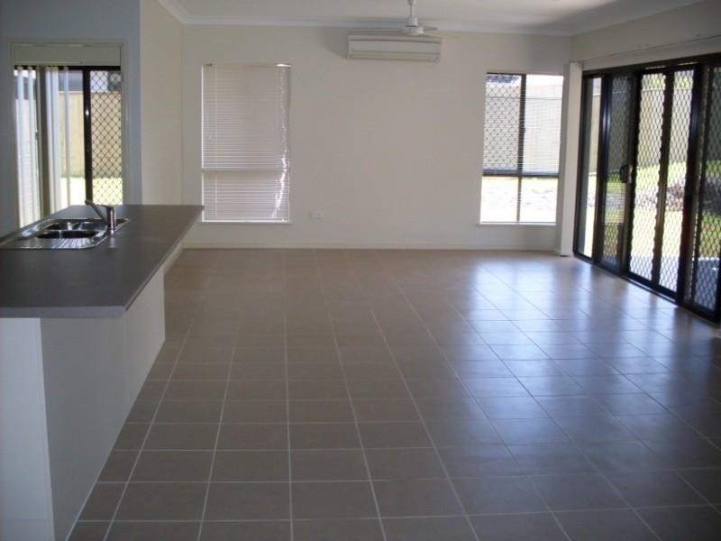 Trinity Beach QLD 4879