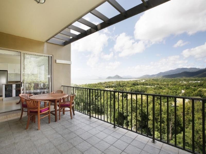 5/11 Colonel Cummings Drive, Palm Cove QLD 4879