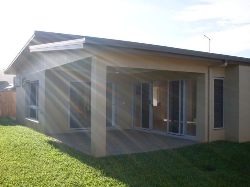 125 Roberts Drive, Trinity Beach QLD 4879