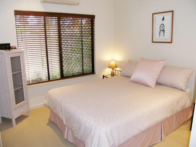 Palm Cove QLD 4879