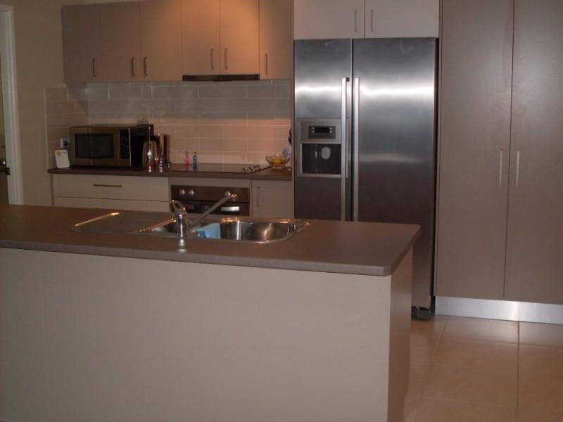 4 Retreat Close, Palm Cove QLD 4879