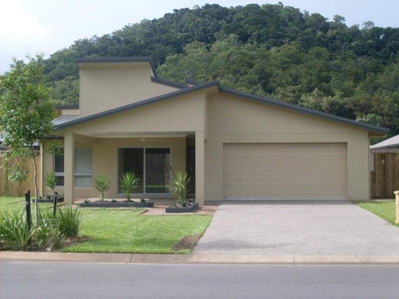 96 Roberts Drive, Trinity Beach QLD 4879