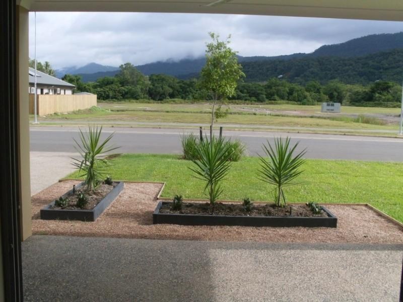 96 Roberts Drive, Trinity Beach QLD 4879
