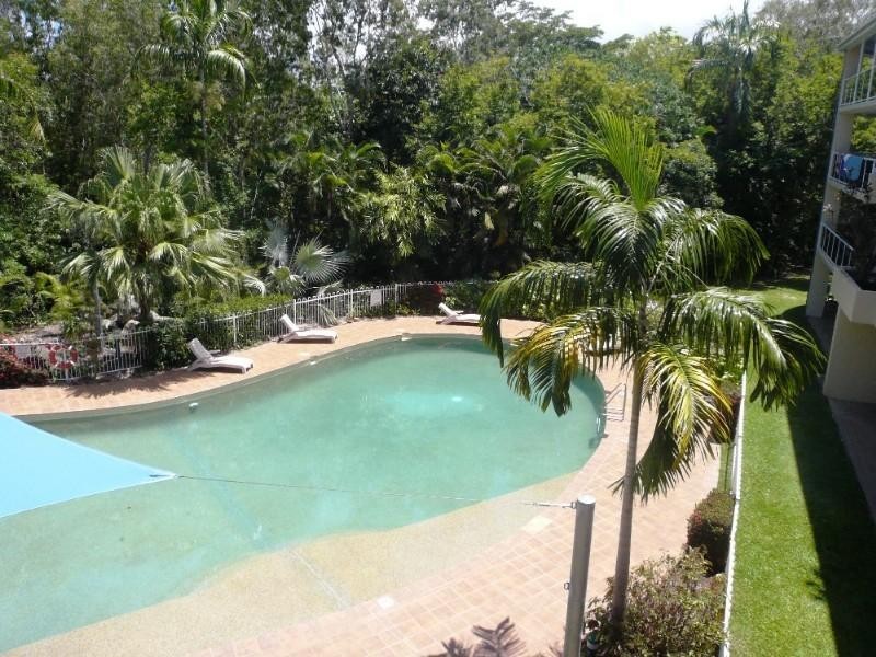 226 Coral Coast Drive, Palm Cove QLD 4879