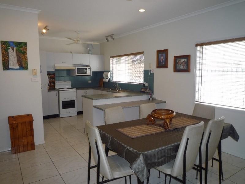 Kewarra Beach QLD 4879