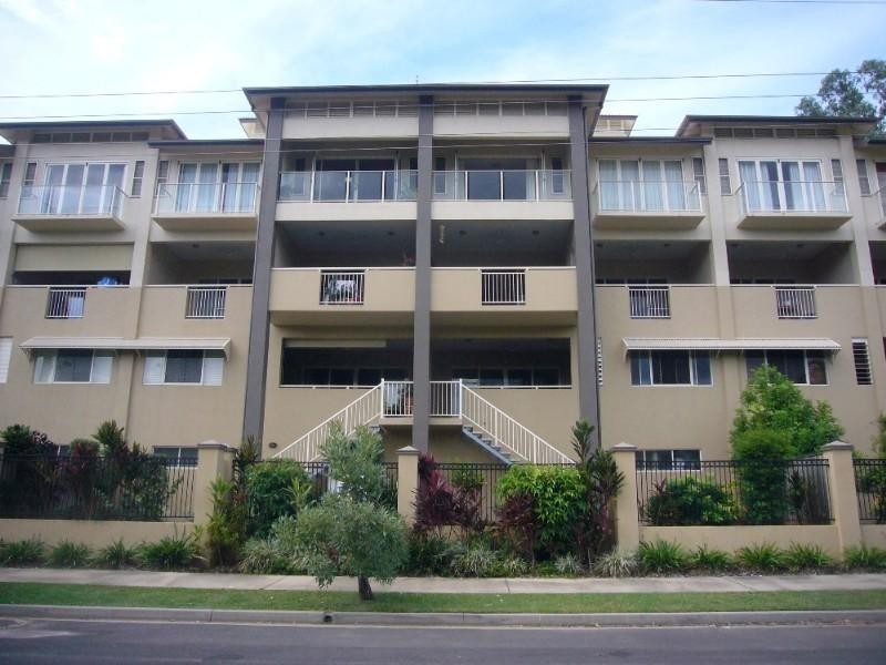 13/110 Moore Street, Trinity Beach QLD 4879
