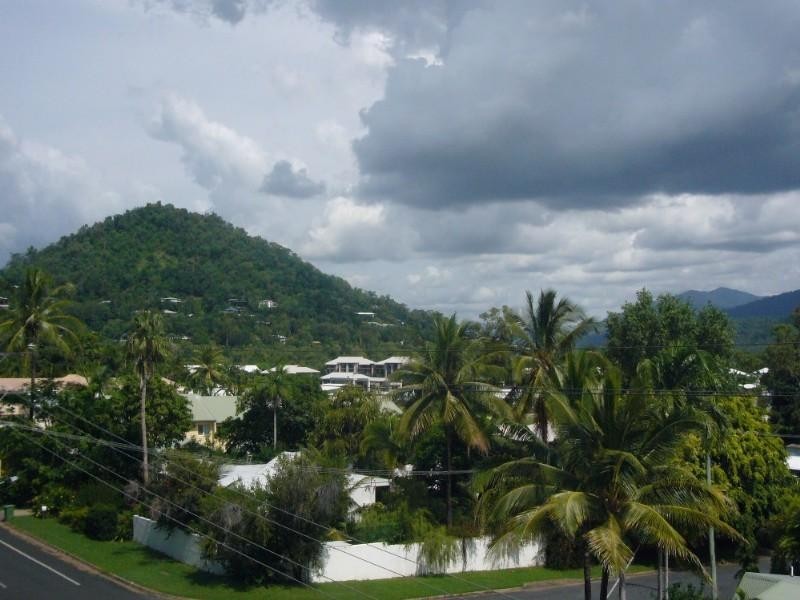 13/110 Moore Street, Trinity Beach QLD 4879