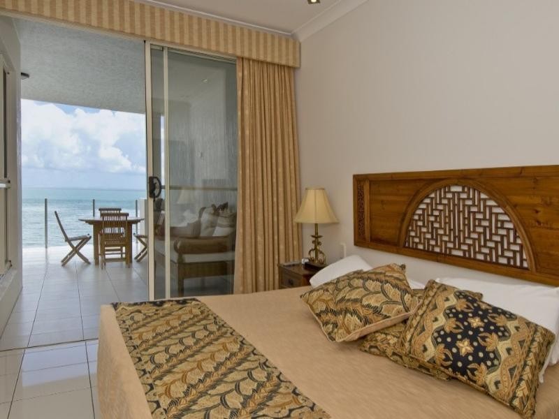 Trinity Beach QLD 4879