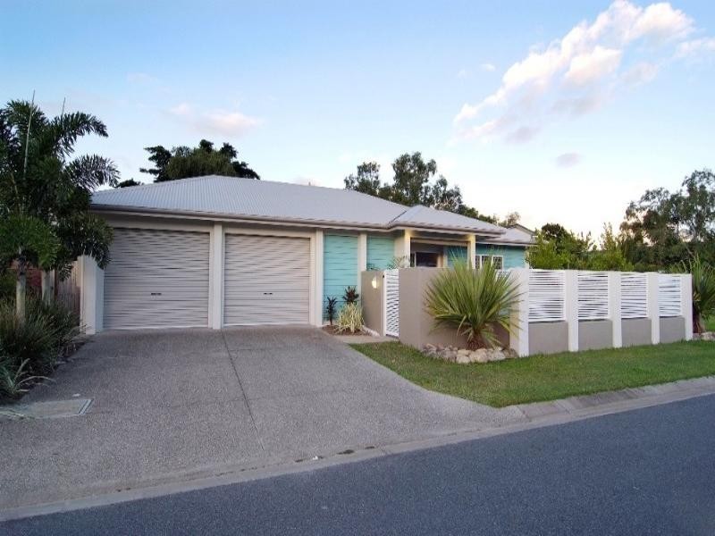 Trinity Beach QLD 4879