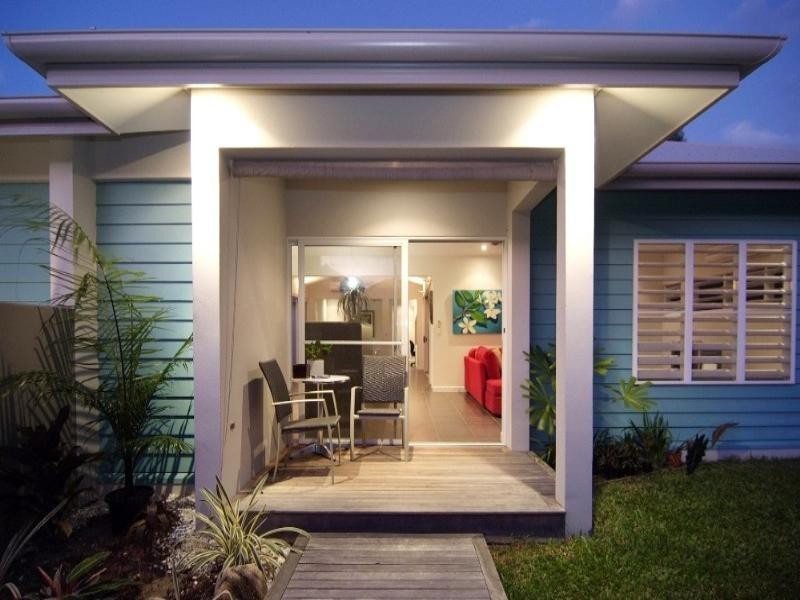 Trinity Beach QLD 4879