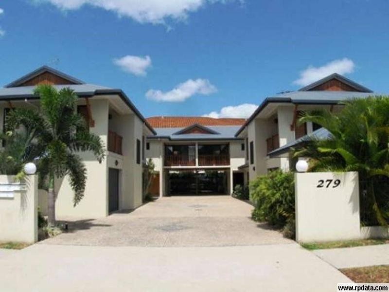 3/279 Lake Street, Cairns North QLD 4870