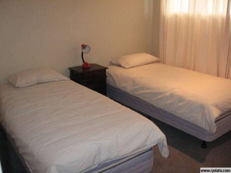 3/279 Lake Street, Cairns North QLD 4870