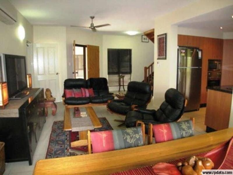 3/279 Lake Street, Cairns North QLD 4870