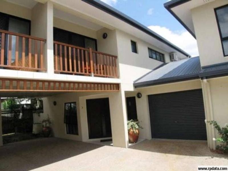 3/279 Lake Street, Cairns North QLD 4870