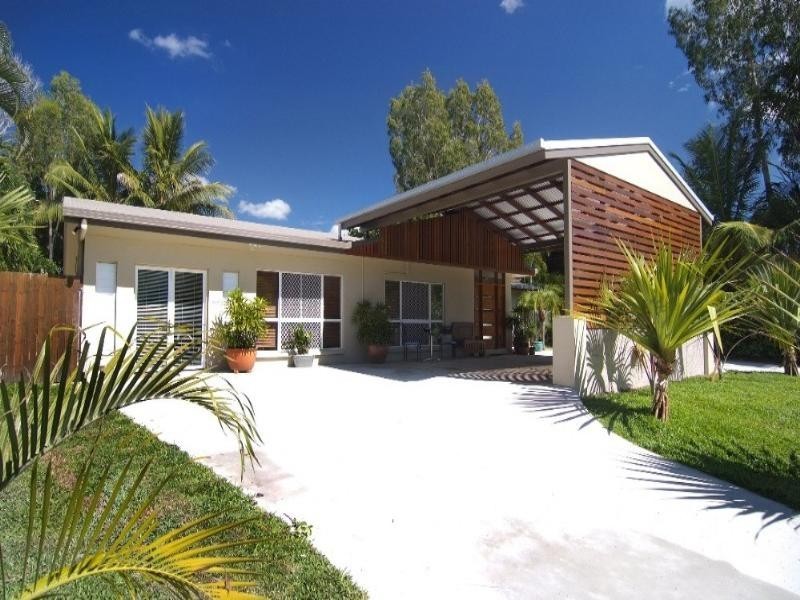 Kewarra Beach QLD 4879