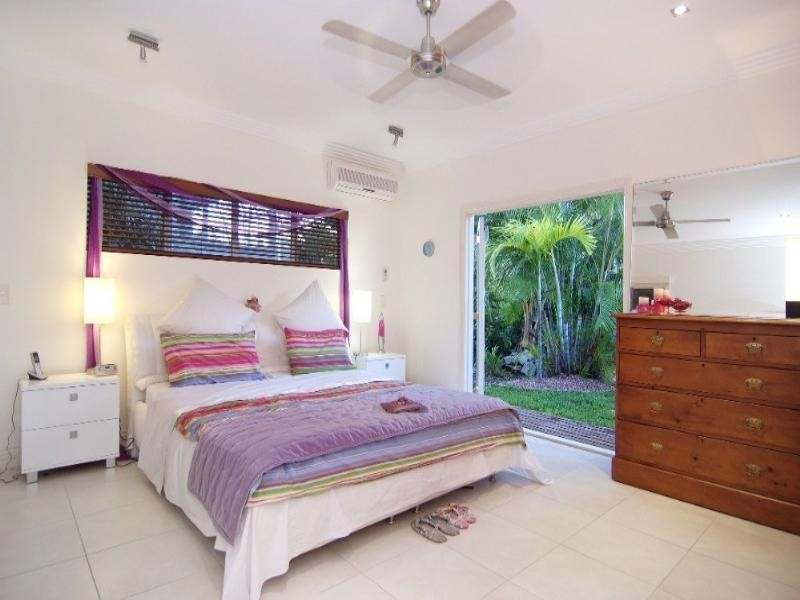 Kewarra Beach QLD 4879