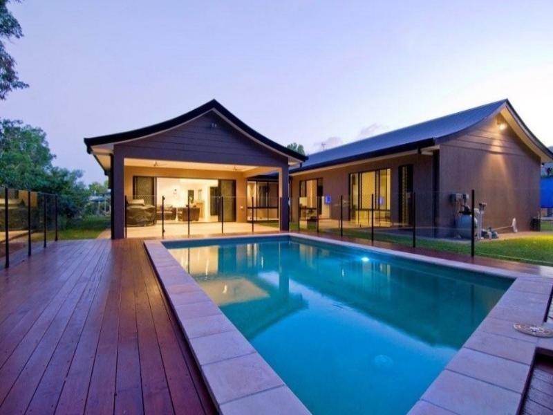Kewarra Beach QLD 4879