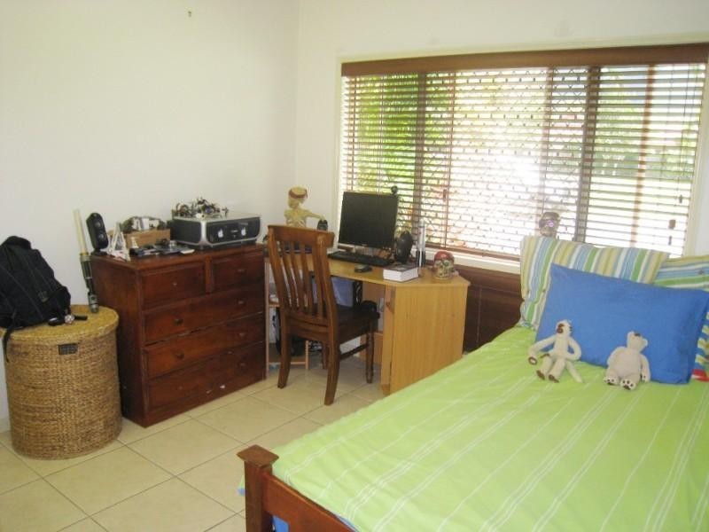 Kewarra Beach QLD 4879