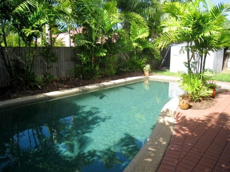 Kewarra Beach QLD 4879