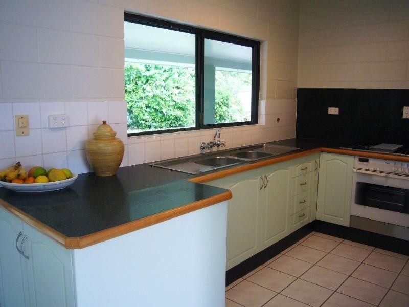 Kewarra Beach QLD 4879