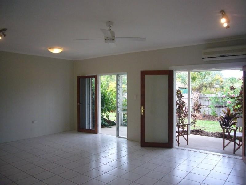 Kewarra Beach QLD 4879