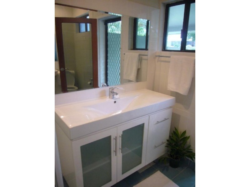 Kewarra Beach QLD 4879