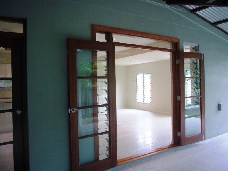 Kewarra Beach QLD 4879