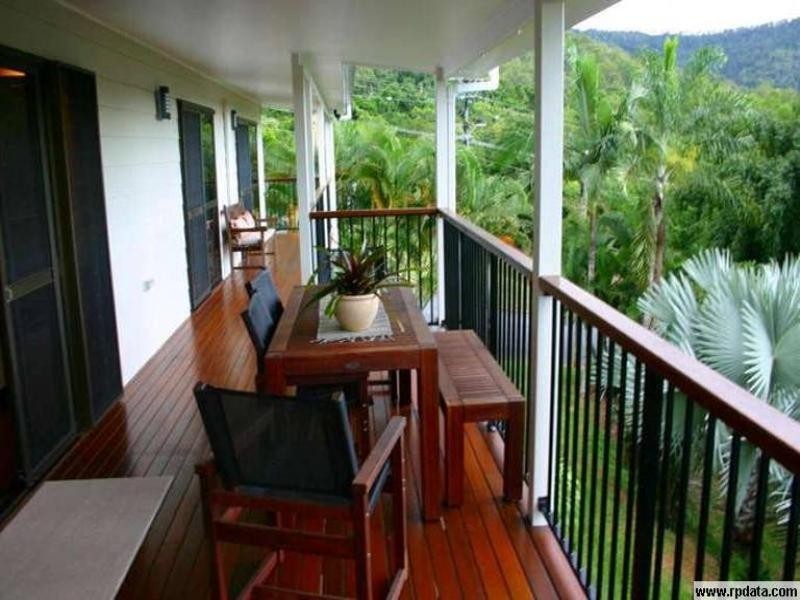 32 Jarda Street, Smithfield QLD 4878