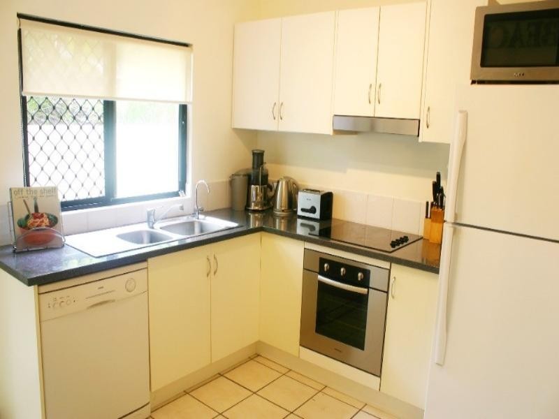 Trinity Beach QLD 4879