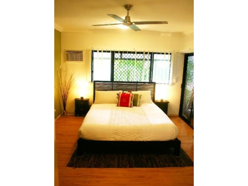 Trinity Beach QLD 4879