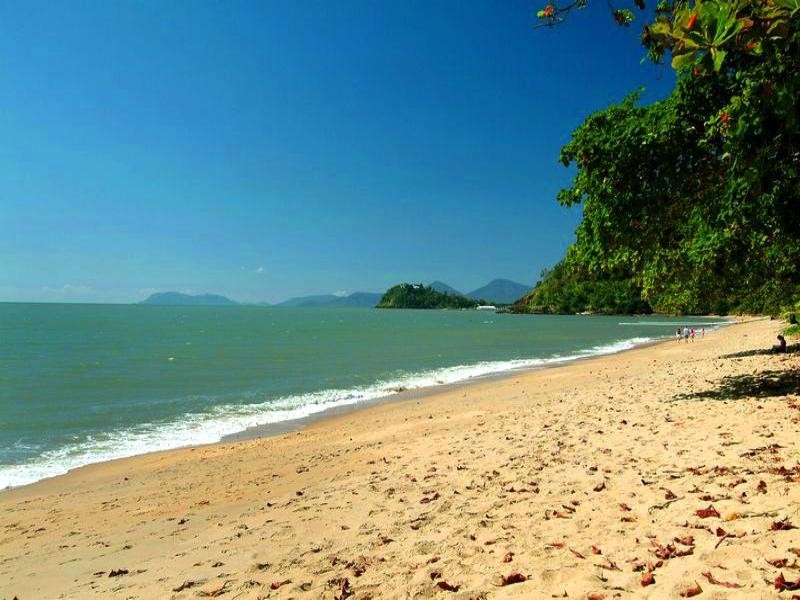 Trinity Beach QLD 4879