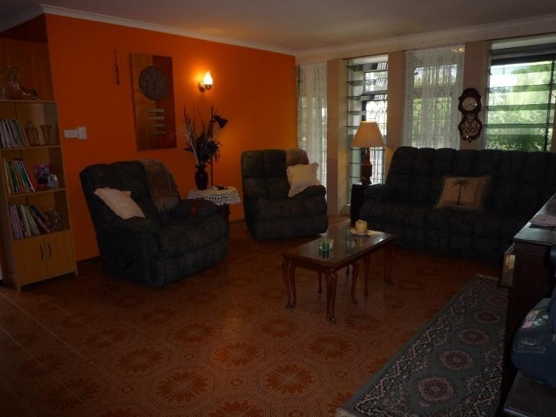 Holloways Beach QLD 4878