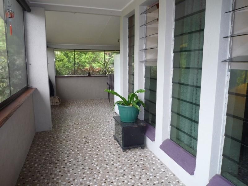 Holloways Beach QLD 4878