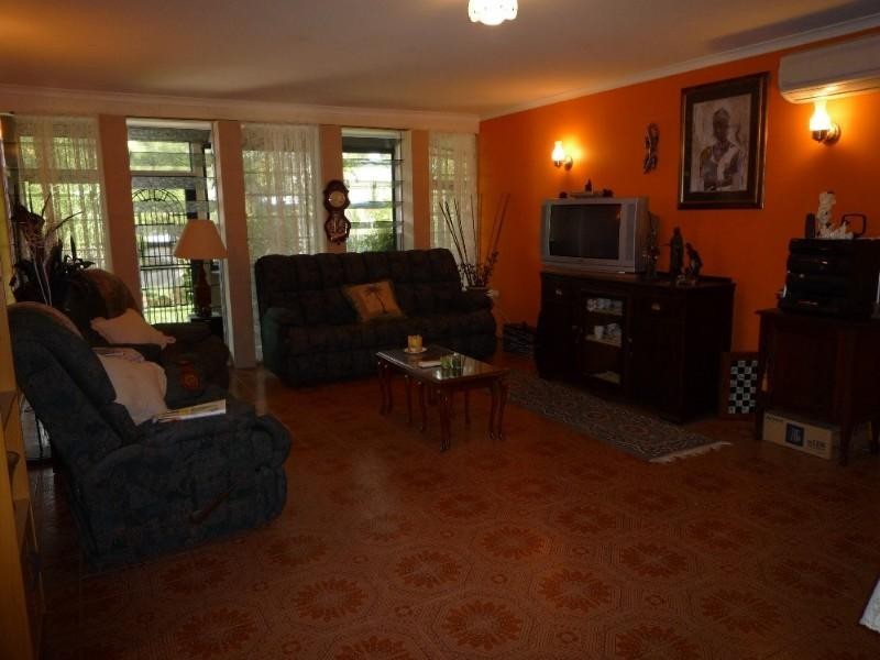 Holloways Beach QLD 4878