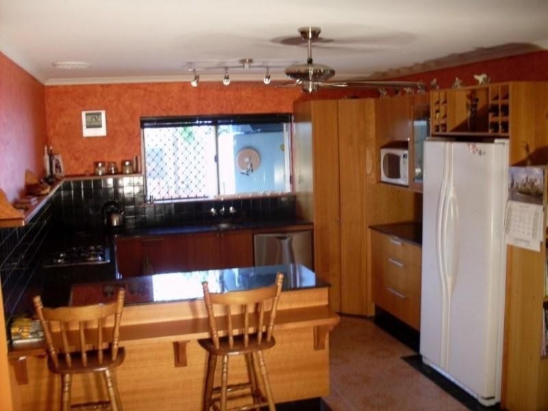 Holloways Beach QLD 4878