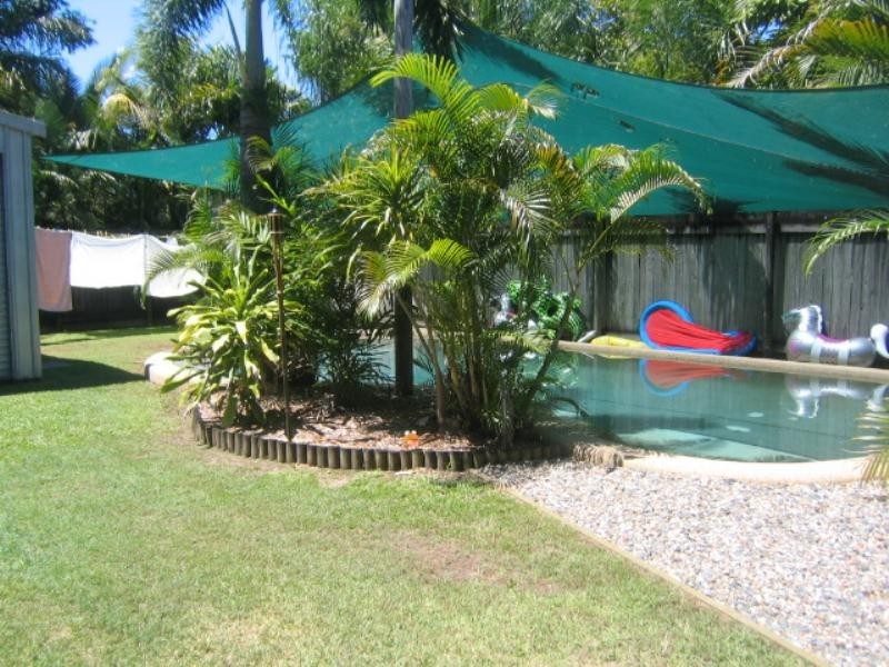 51 Periwinkle Avenue, Trinity Beach QLD 4879