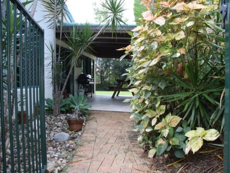 Clifton Beach QLD 4879
