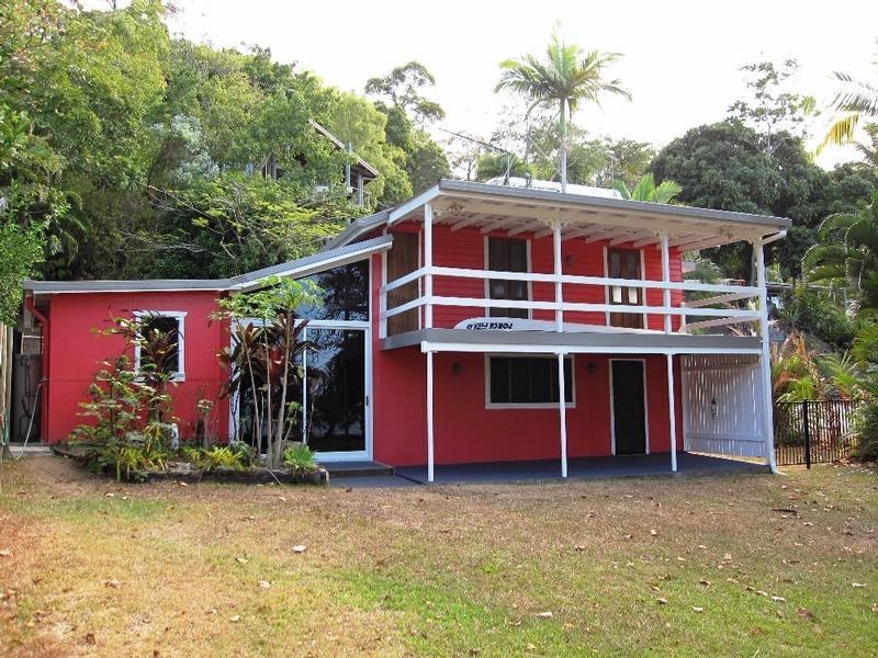 Trinity Beach QLD 4879