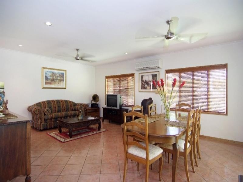 Kewarra Beach QLD 4879