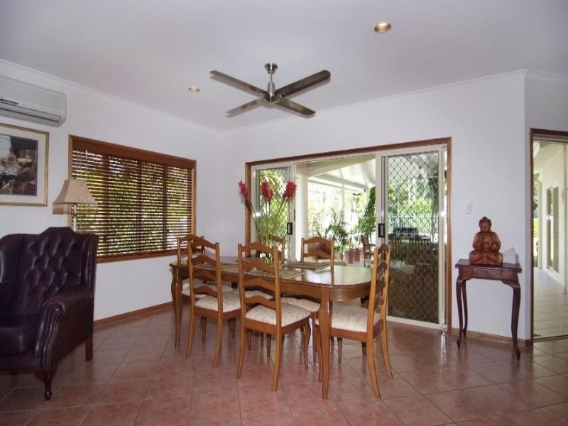 Kewarra Beach QLD 4879