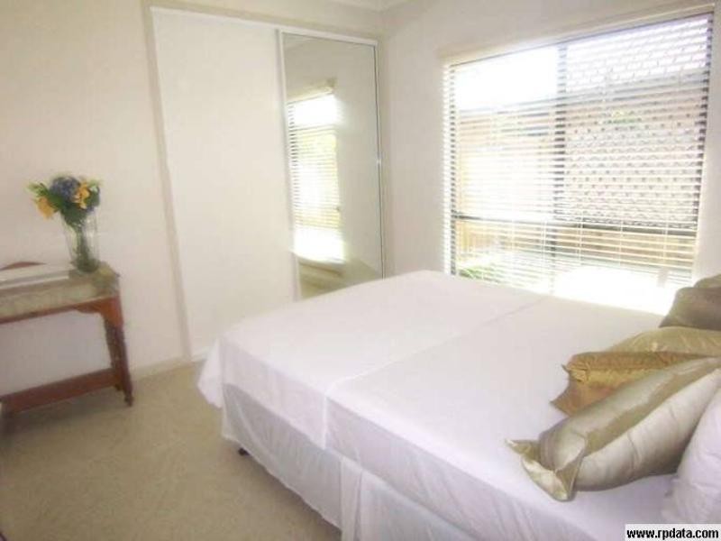 40 Shamrock Avenue, Brinsmead QLD 4870