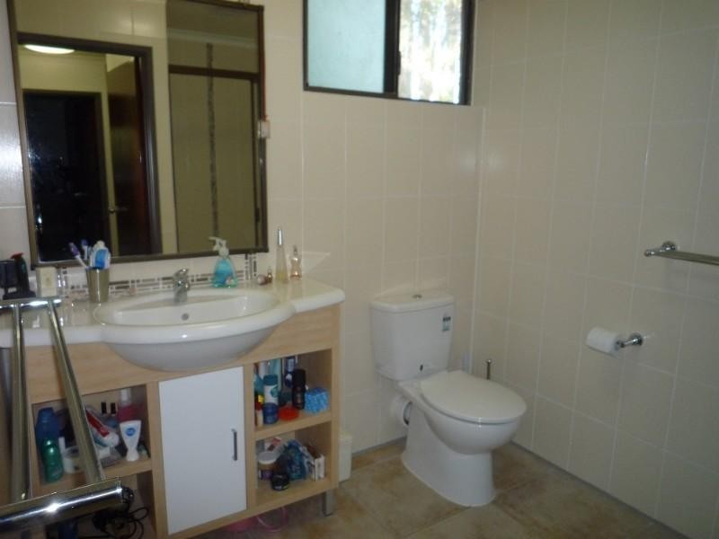 Holloways Beach QLD 4878