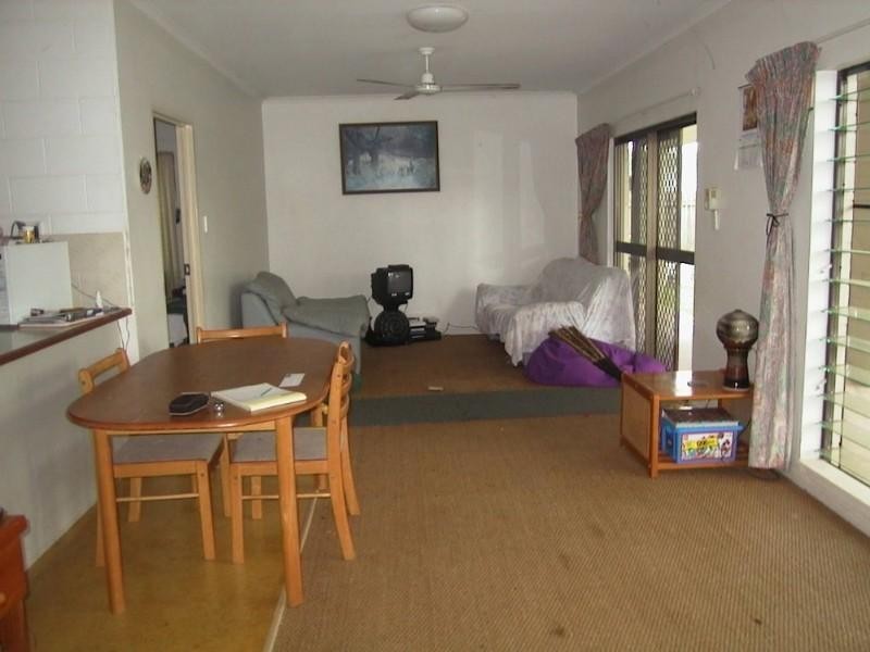 9 Dromana Close, Kewarra Beach QLD 4879