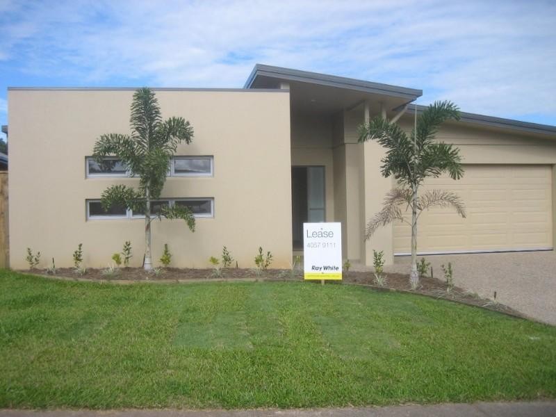 87 Moresby Street, Trinity Beach QLD 4879