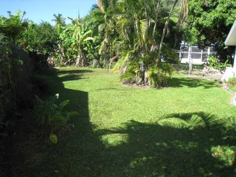 Trinity Beach QLD 4879