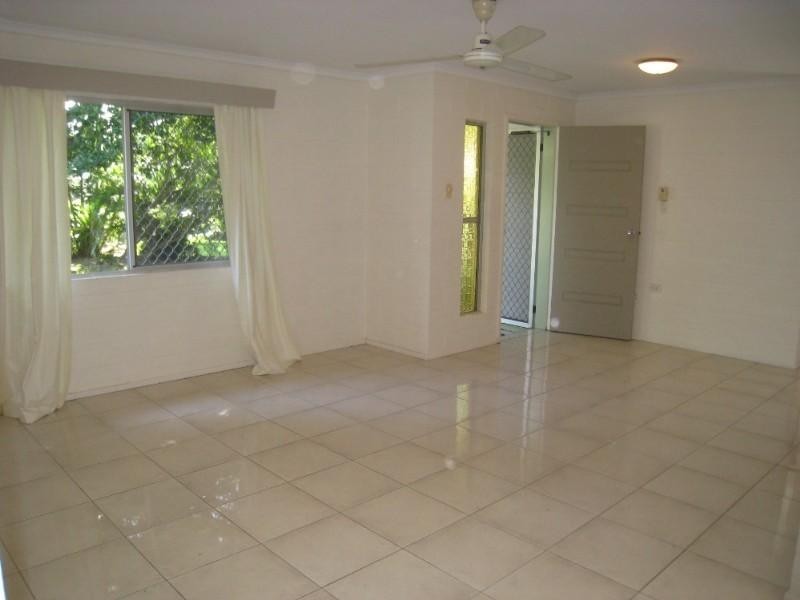 Trinity Beach QLD 4879