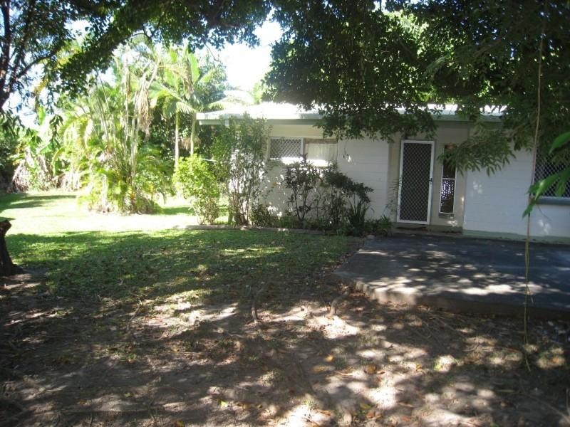 Trinity Beach QLD 4879