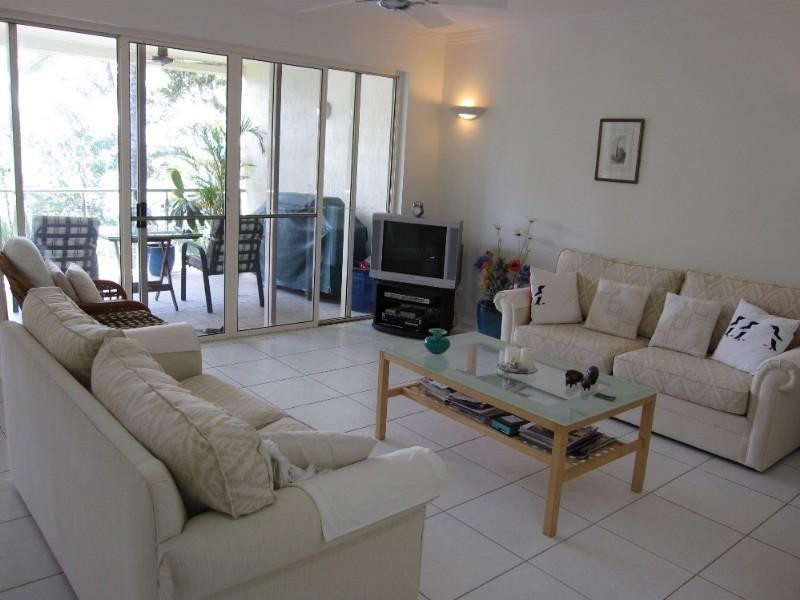 Trinity Beach QLD 4879